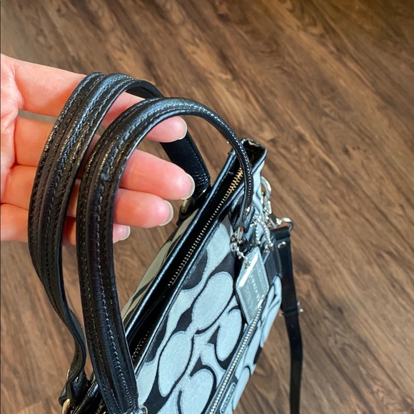 Coach Vintage Black and Gray Signature Tote Bag EXCELLENT CONDITION - Picture 5 of 9